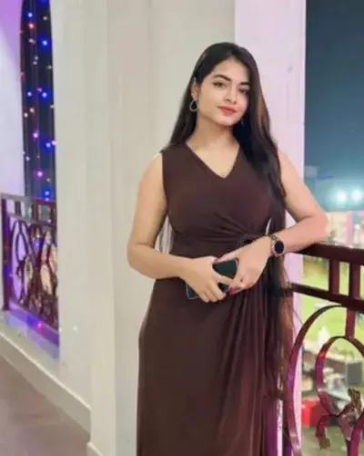 Escorts Service Upleta